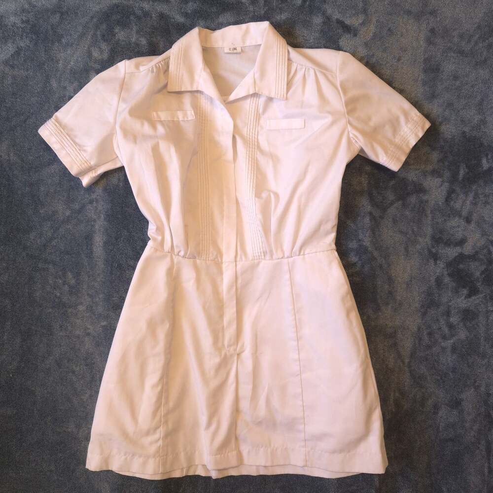 Classic Vintage White Nurse Dress Size 12L Collared Short Sleeve Woven